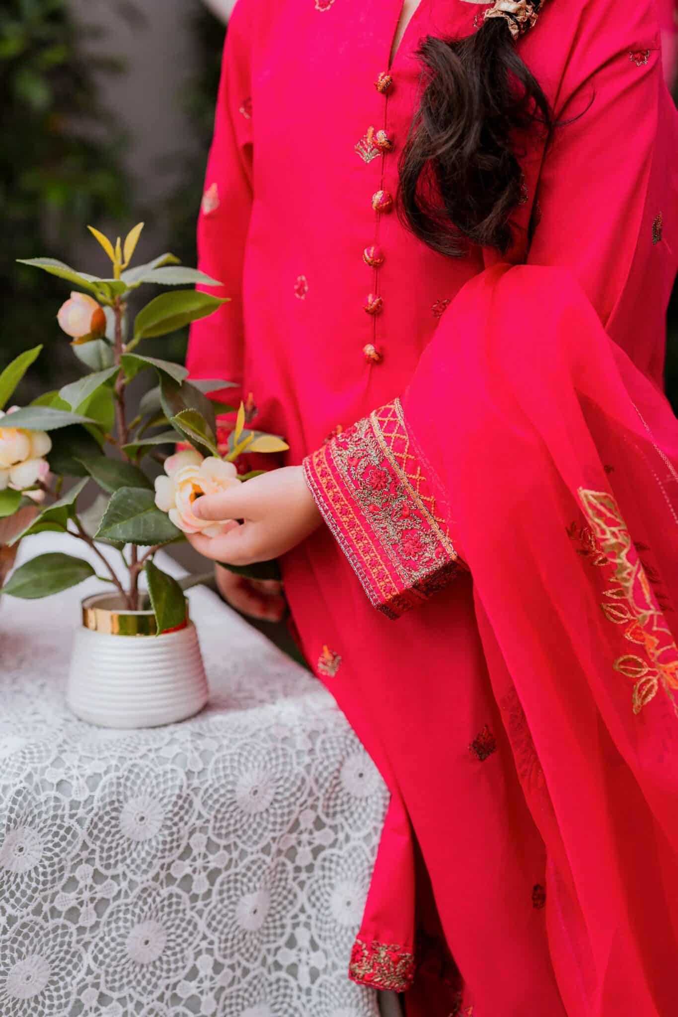 girls Pakistani clothes uk