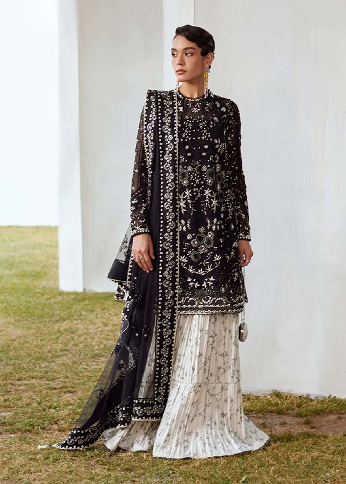 Suffuse by Sana Yasir Freeshia collection