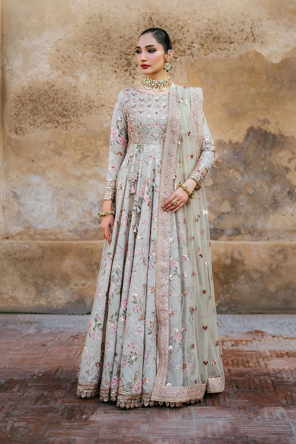 Iznik Wedding chiffon collection