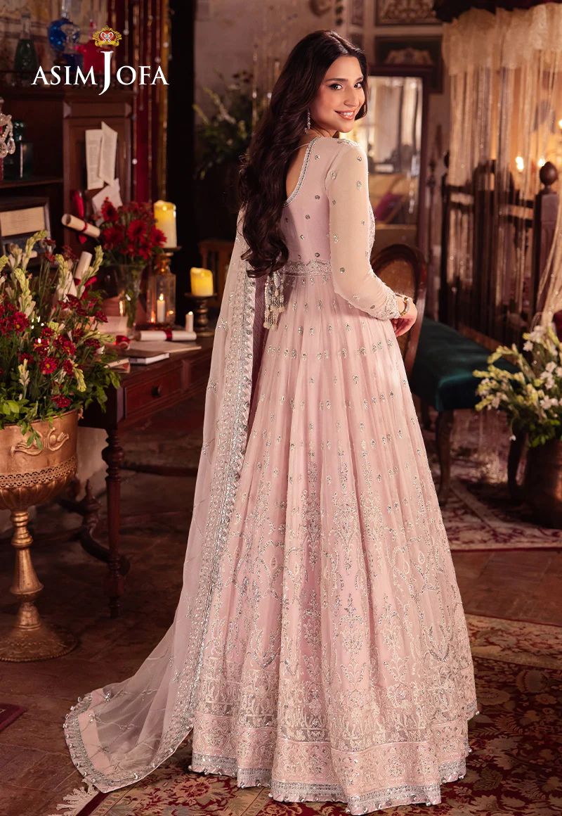 Focus key phrase: Asim Jofa Vasl collection suits ramsha collection Uk