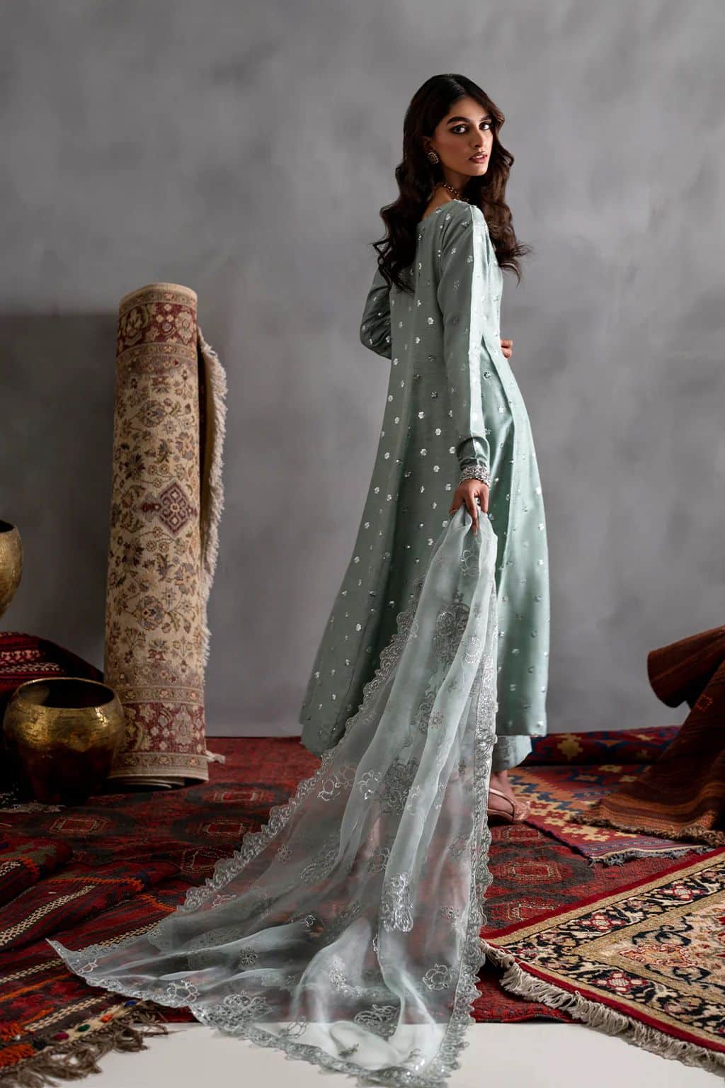 Iznik raw silk collection