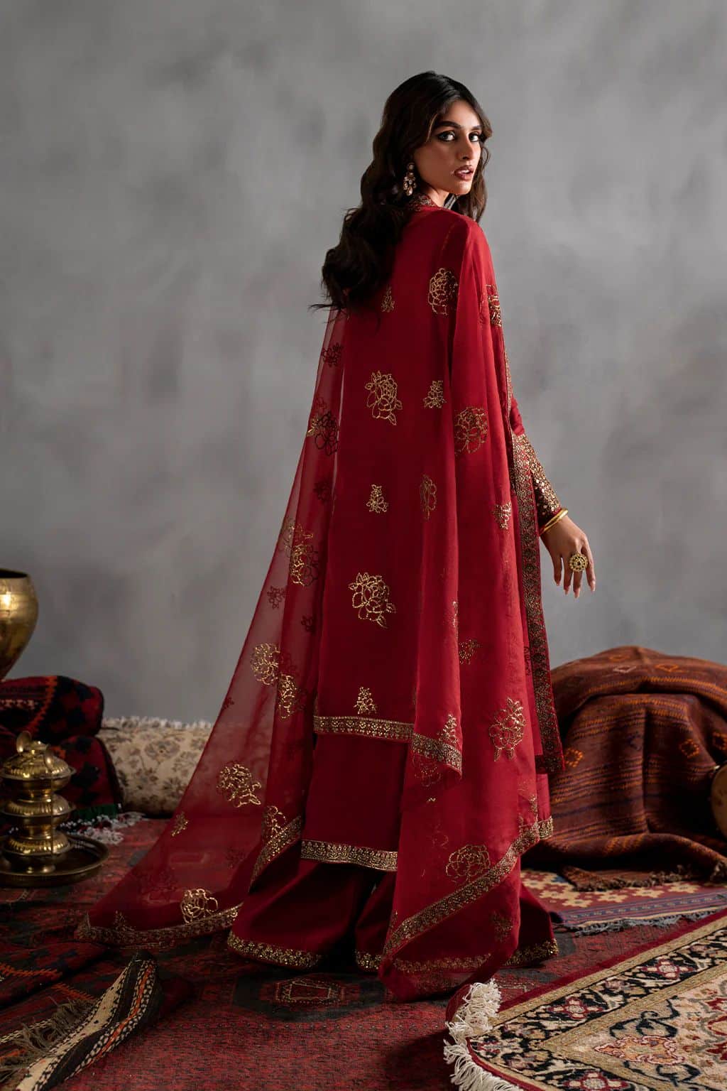 Iznik raw silk collection