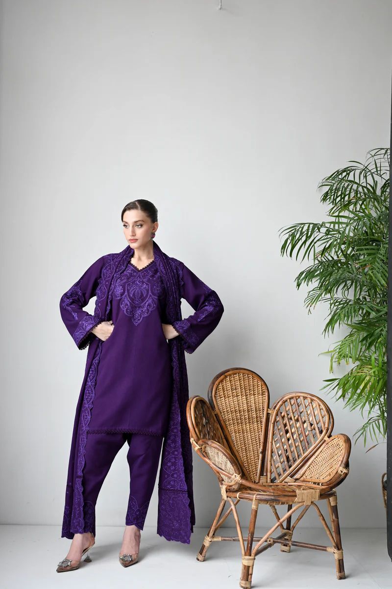 designer lawn suits by Zaib