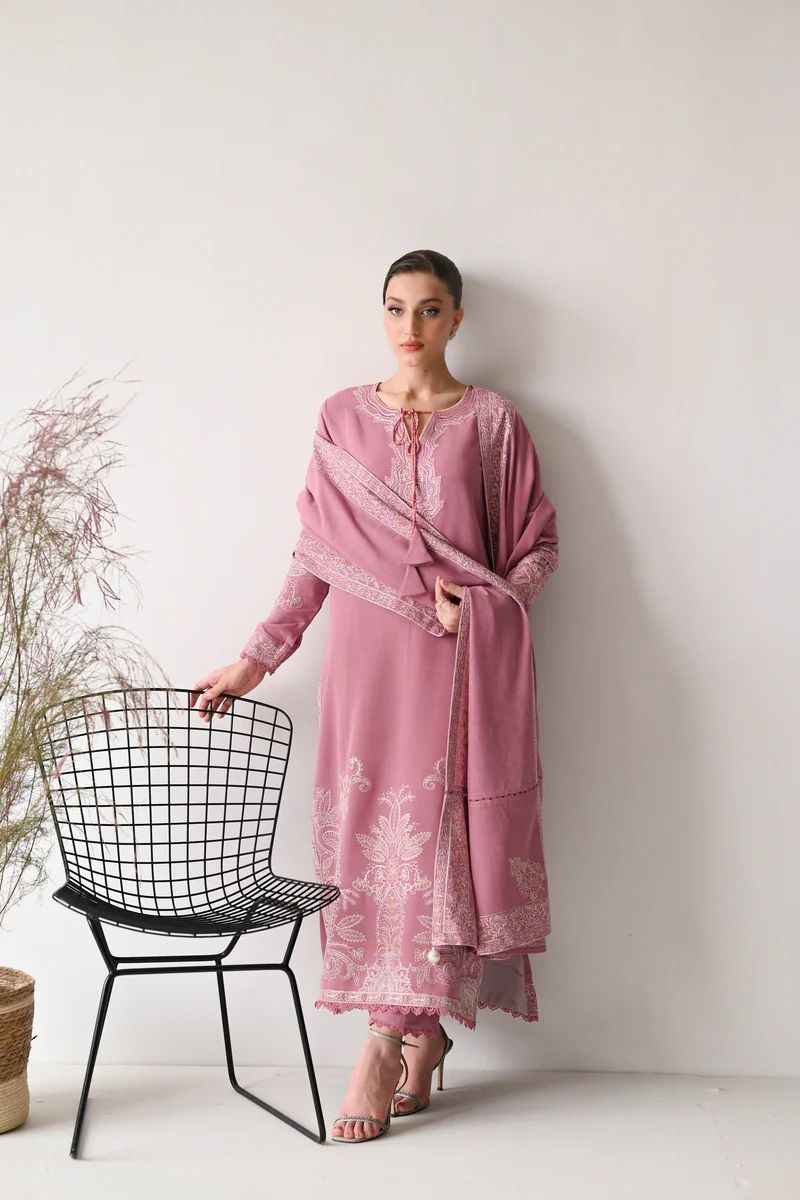 designer lawn suits by Zaib