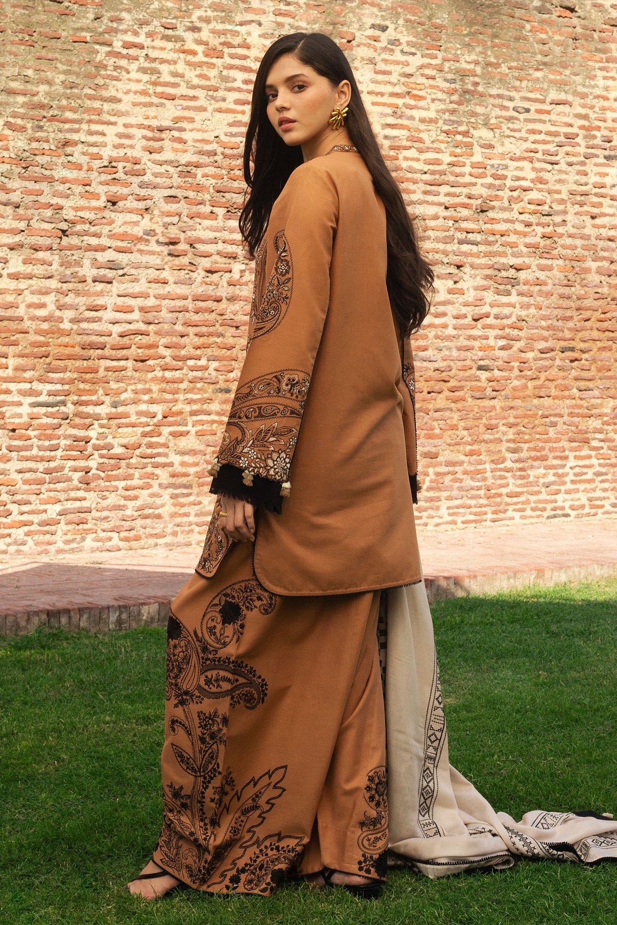 zara shahjahan luxury winter 2024