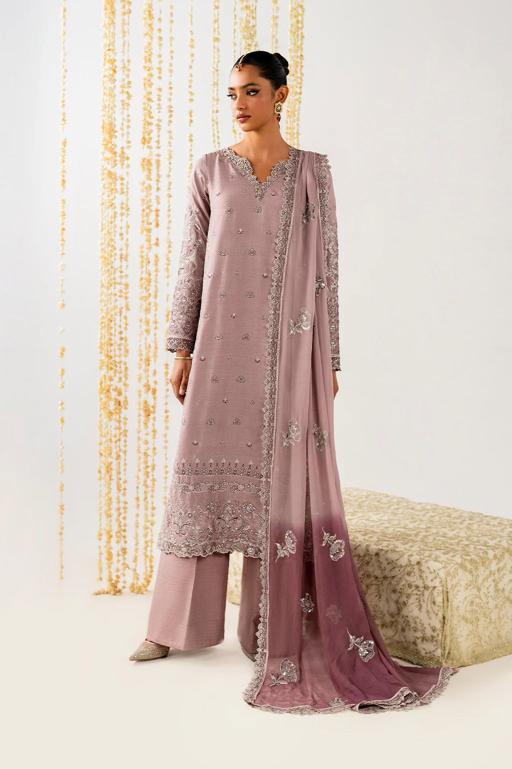 Iznik raw silk collection