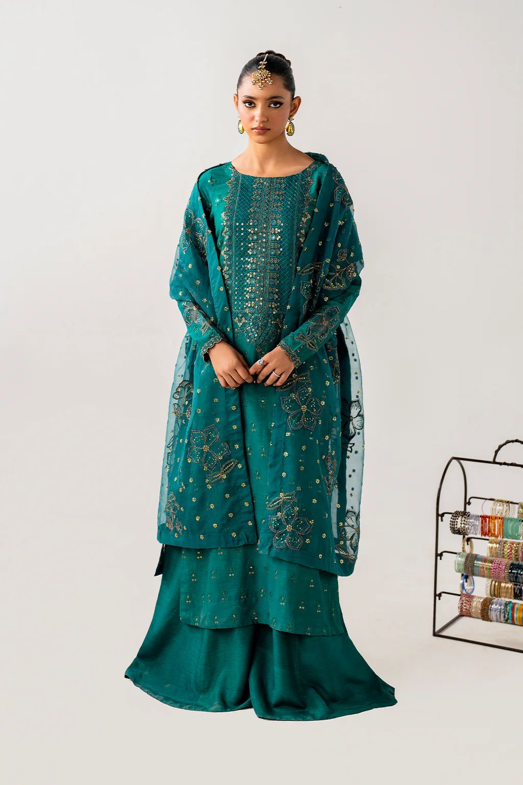 Iznik raw silk collection