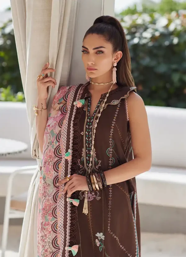 Lvella Lindtt - Image 2