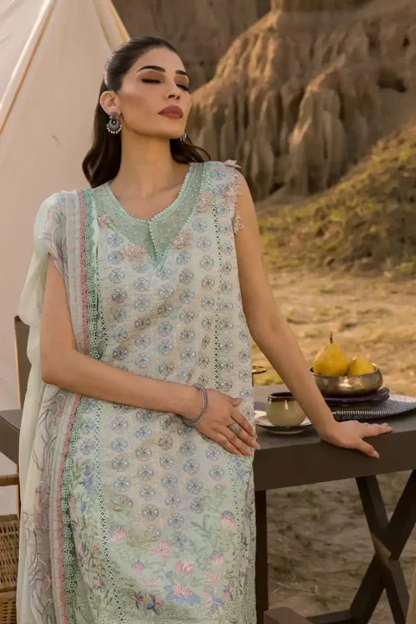 Nadine - Image 2