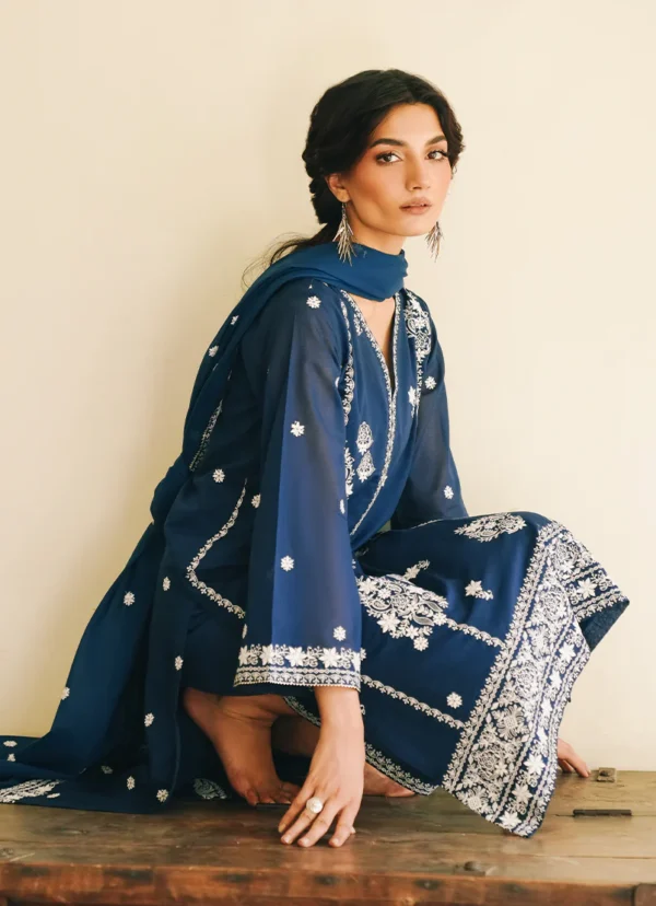 Sarina - Image 2