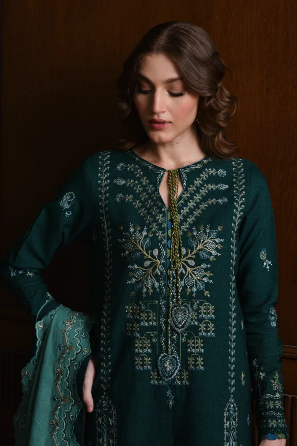 EMERALD GREEN LUXURY EMBROIDERED KARANDI SET - Image 2