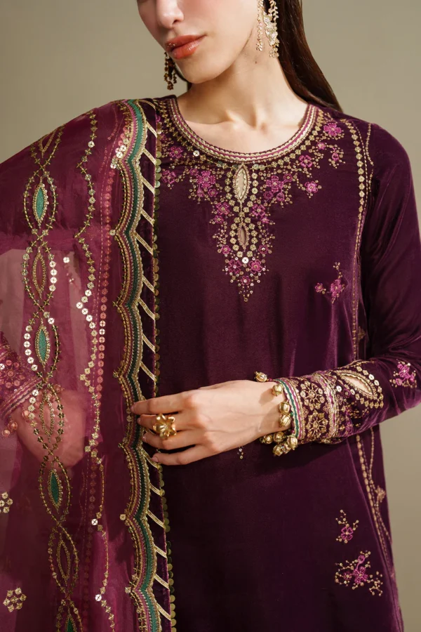 Embroidered Velvet Formal VVF D-4 - Image 2