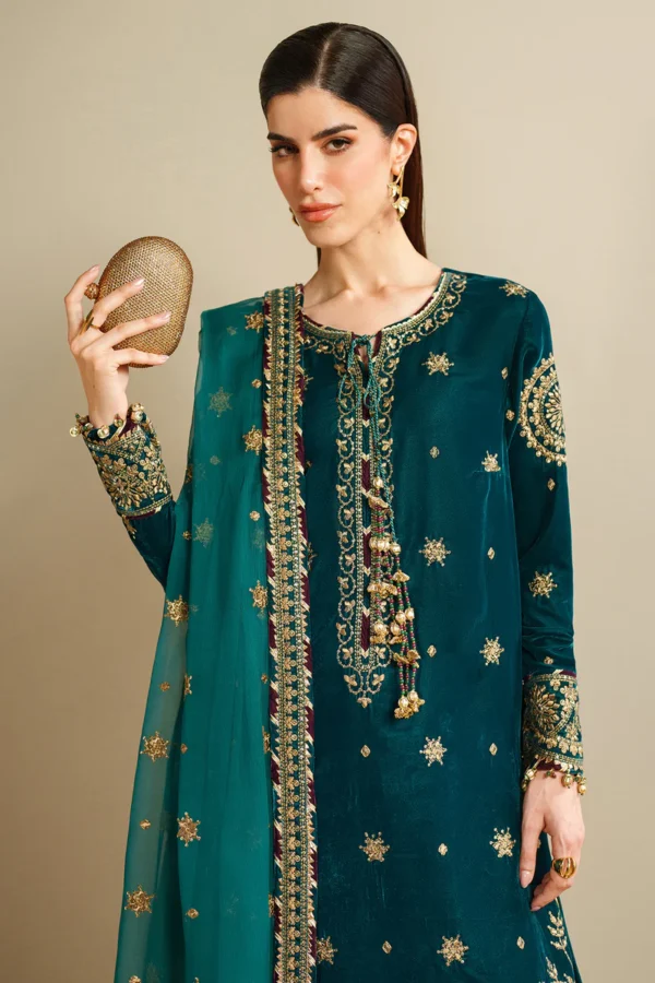 Embroidered Velvet Formal VVF D-8 - Image 2