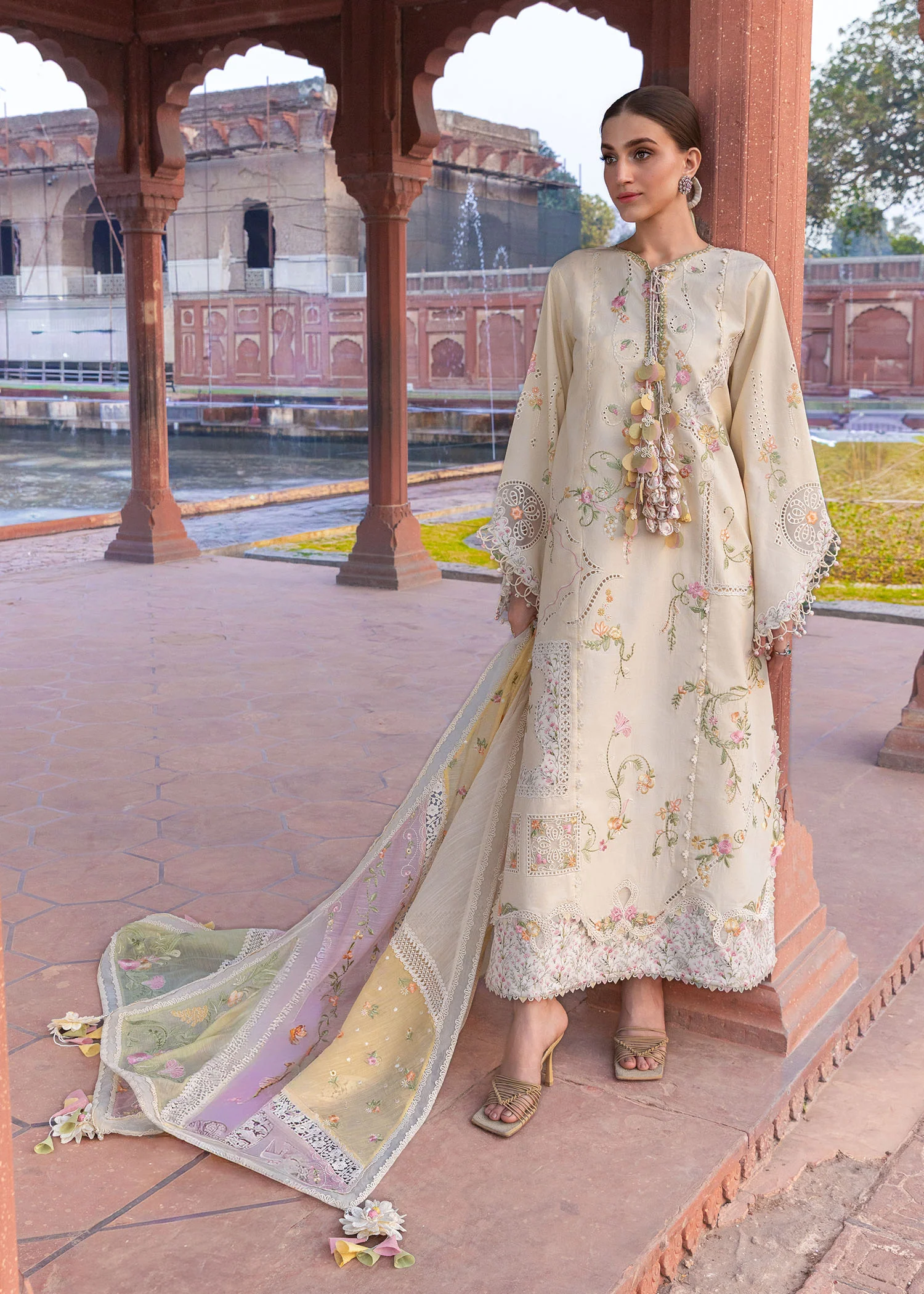 MANIFESTED MEADOWS - D7A