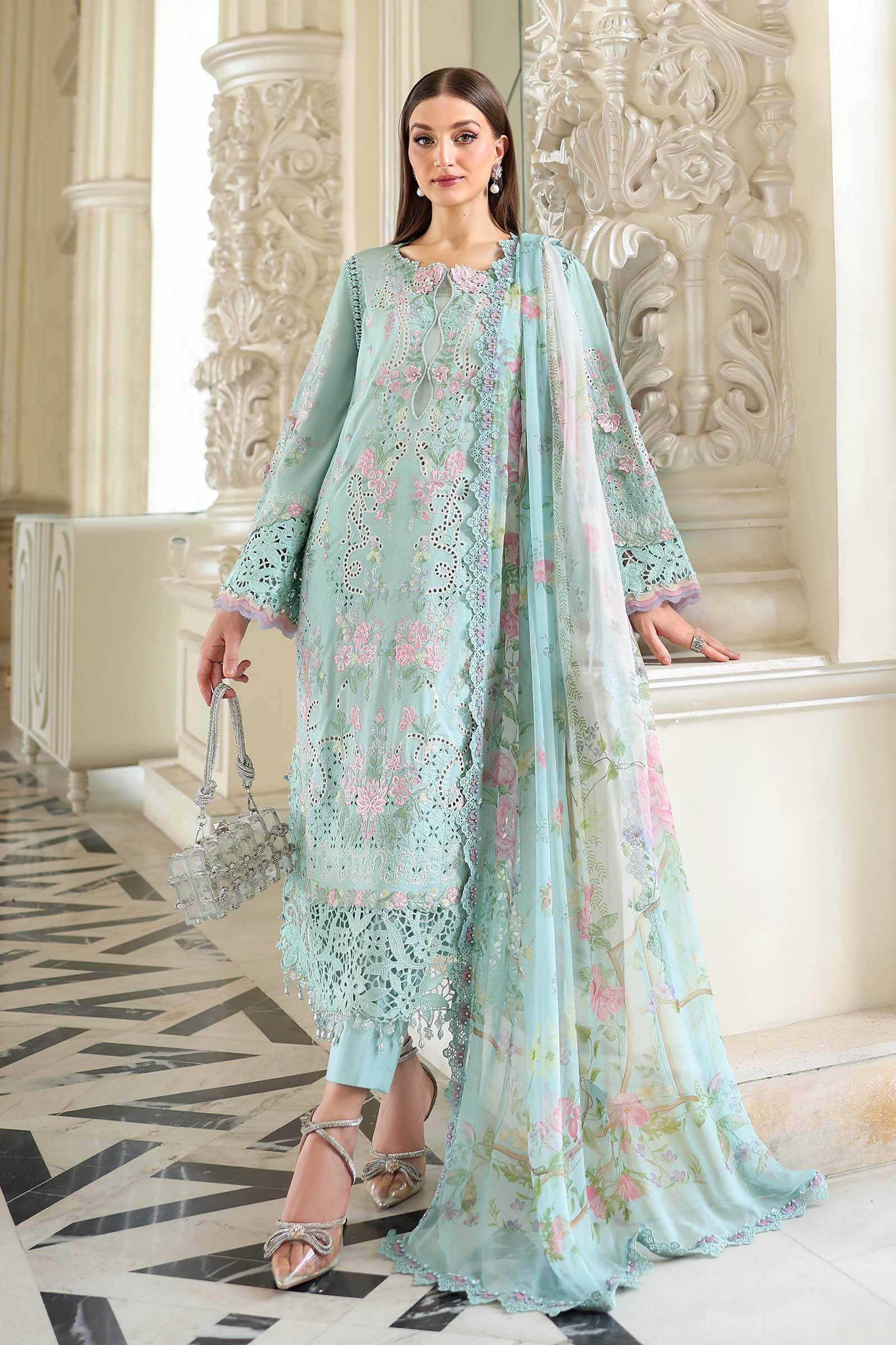 3 Piece Embroidered Lawn Suit